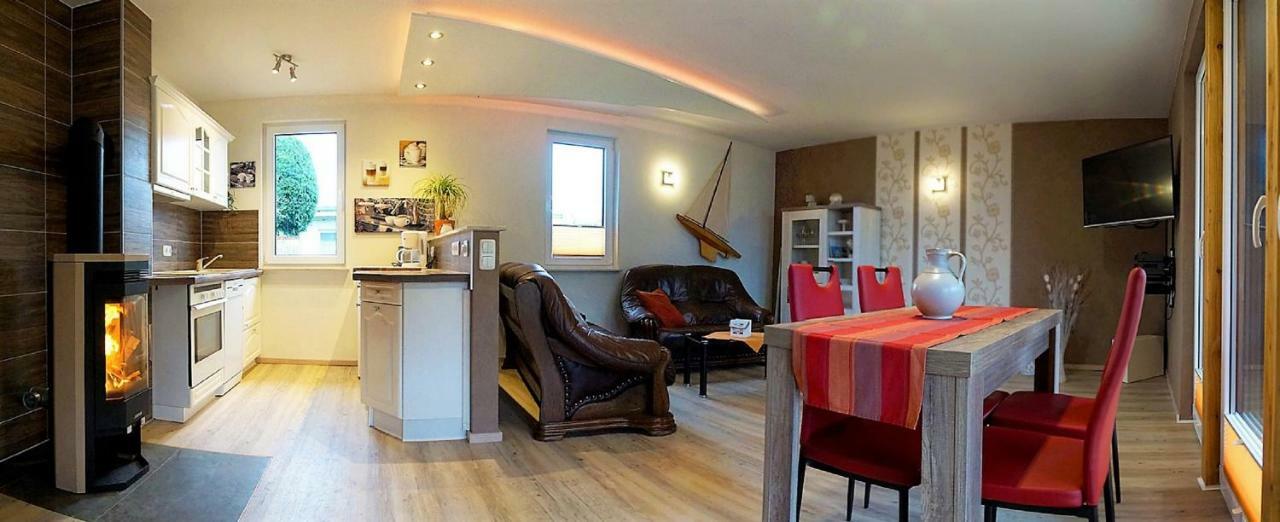 Ferienhaus Chrissy Loissin Экстерьер фото